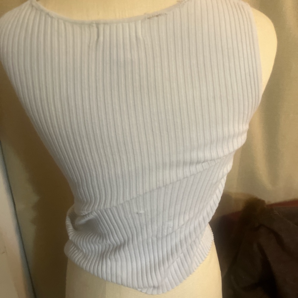 tank top - Picture 3 of 3
